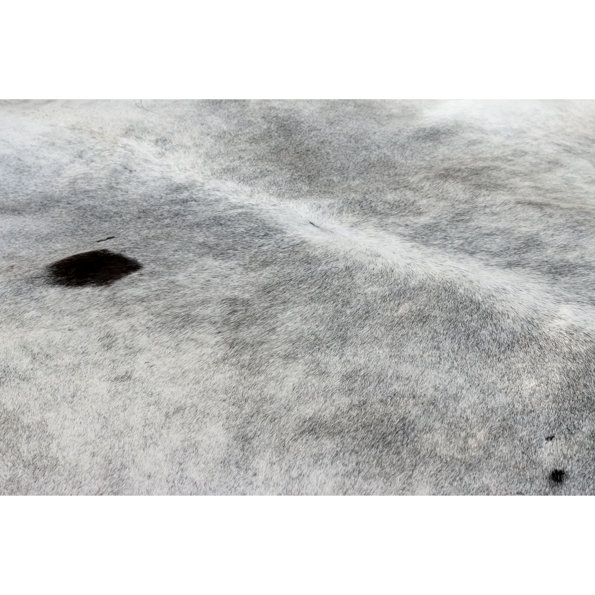 Tapete cuero de pelo gris