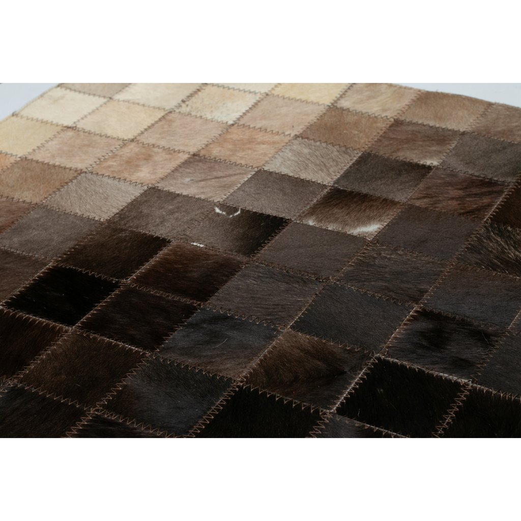 Tapete Café con Degradado de Cuero con Pelo – Pie de Cama 91 x 63 cm